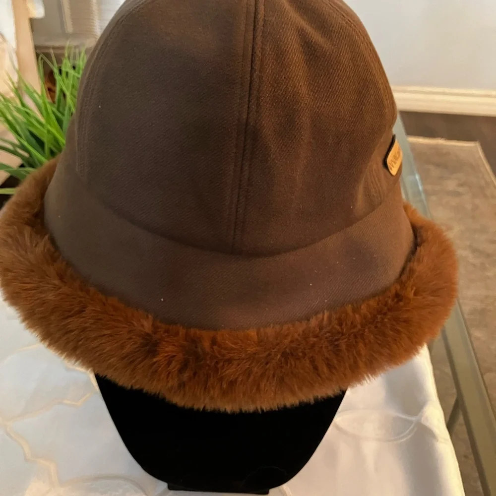 N/A stylish brown